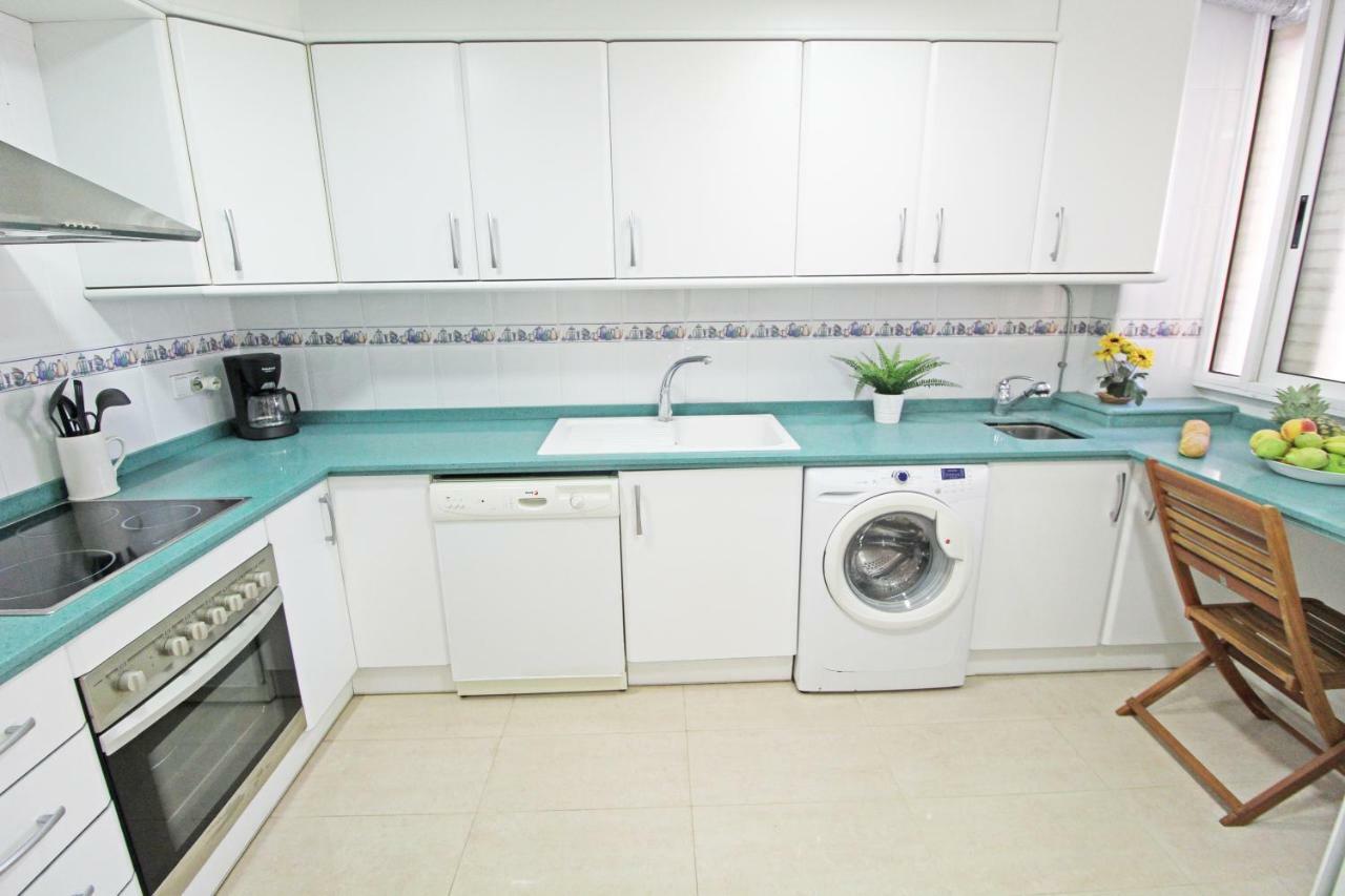 Апартаменти 1A Linea Playa San Juan. Vistas. Piscina. Bbq. Gym Ел-Кампельйо Екстер'єр фото